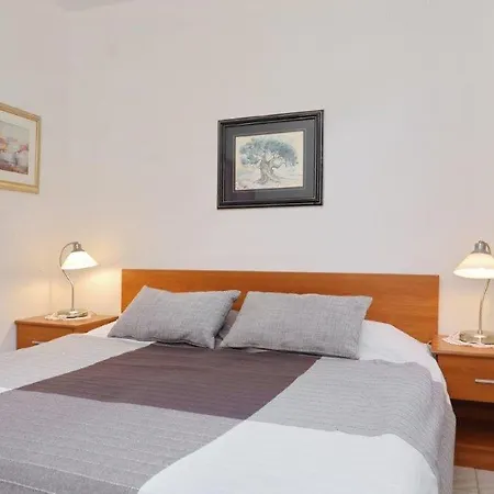 Apartamento Pod Raduc Murter